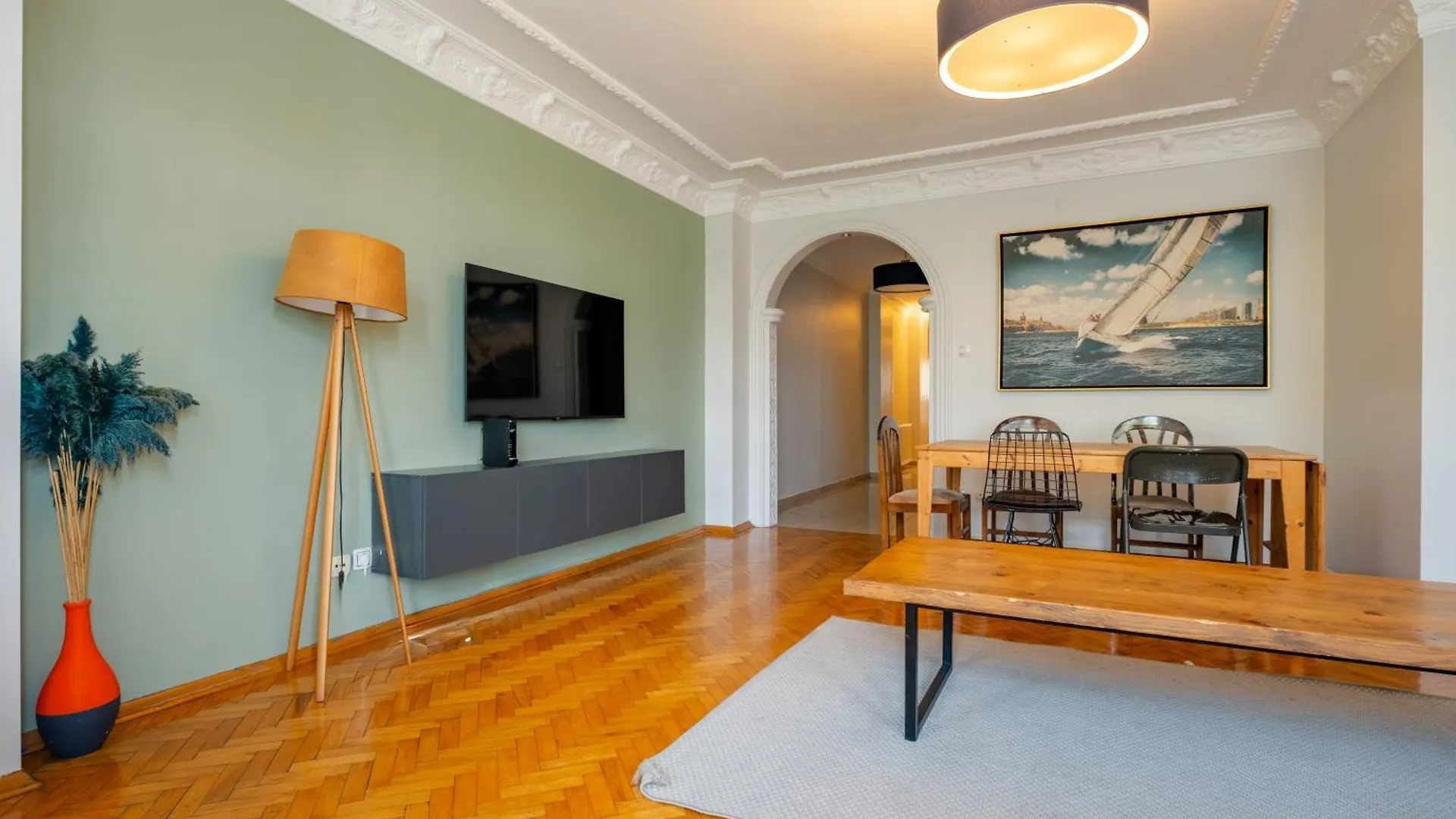 3-Bedroom Apartment - Central Location - Elevator Istanbul Turkiet