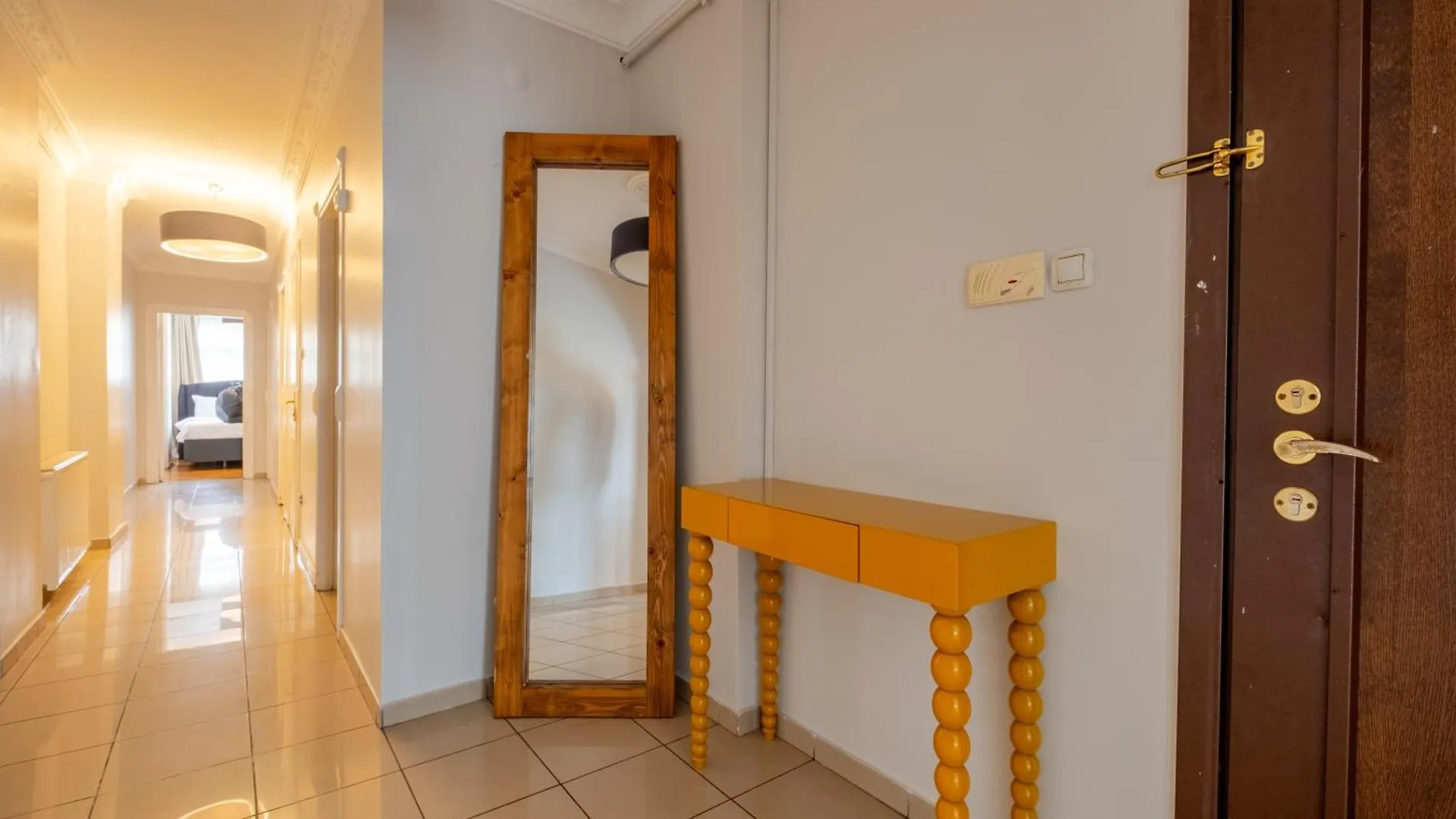 3-Bedroom Apartment - Central Location - Elevator Isztambul Törökország