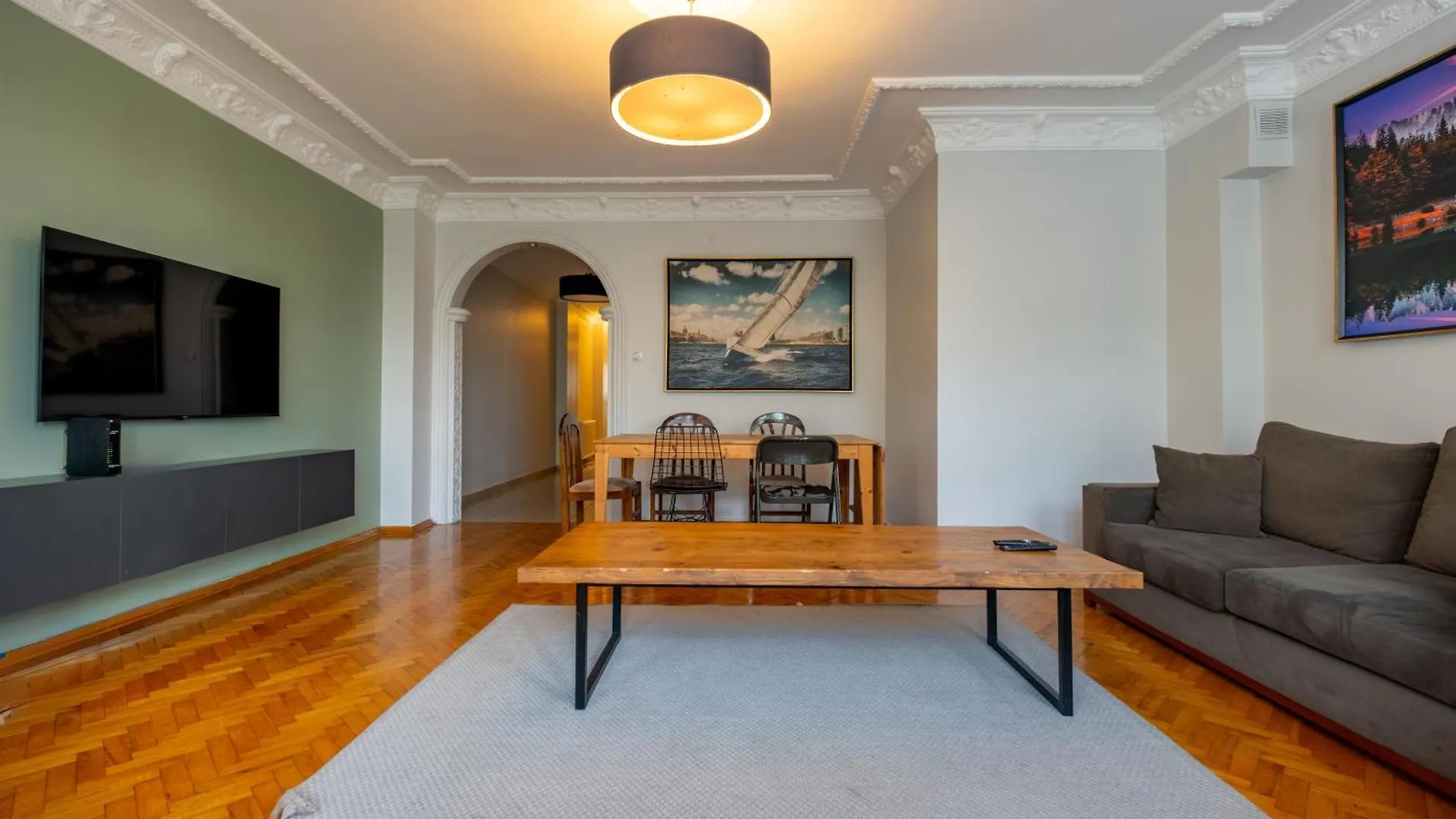 3-Bedroom Apartment - Central Location - Elevator Isztambul